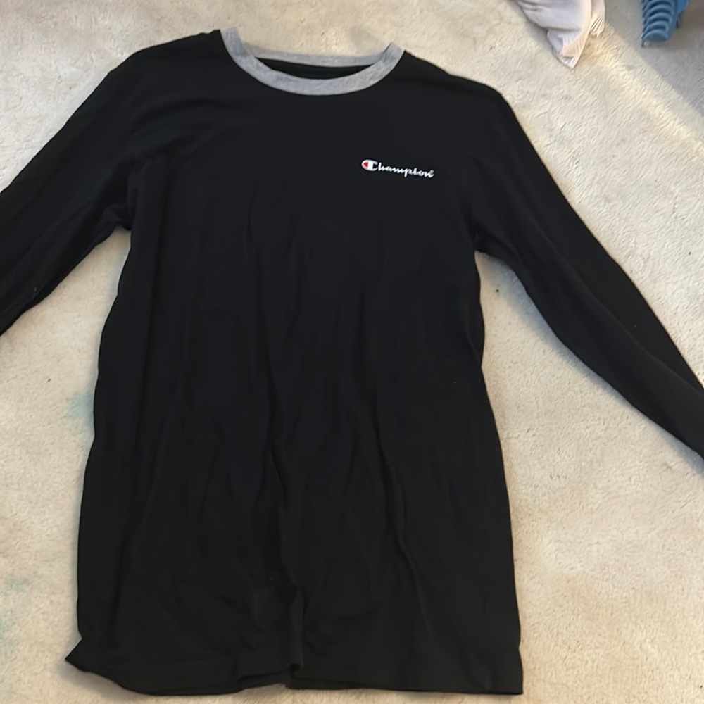 Champion long sleeve shirt